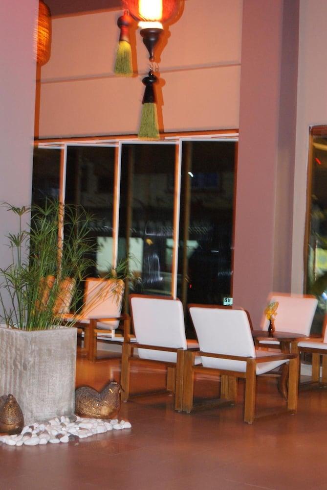 Phuket Rome Place Hotel מראה חיצוני תמונה