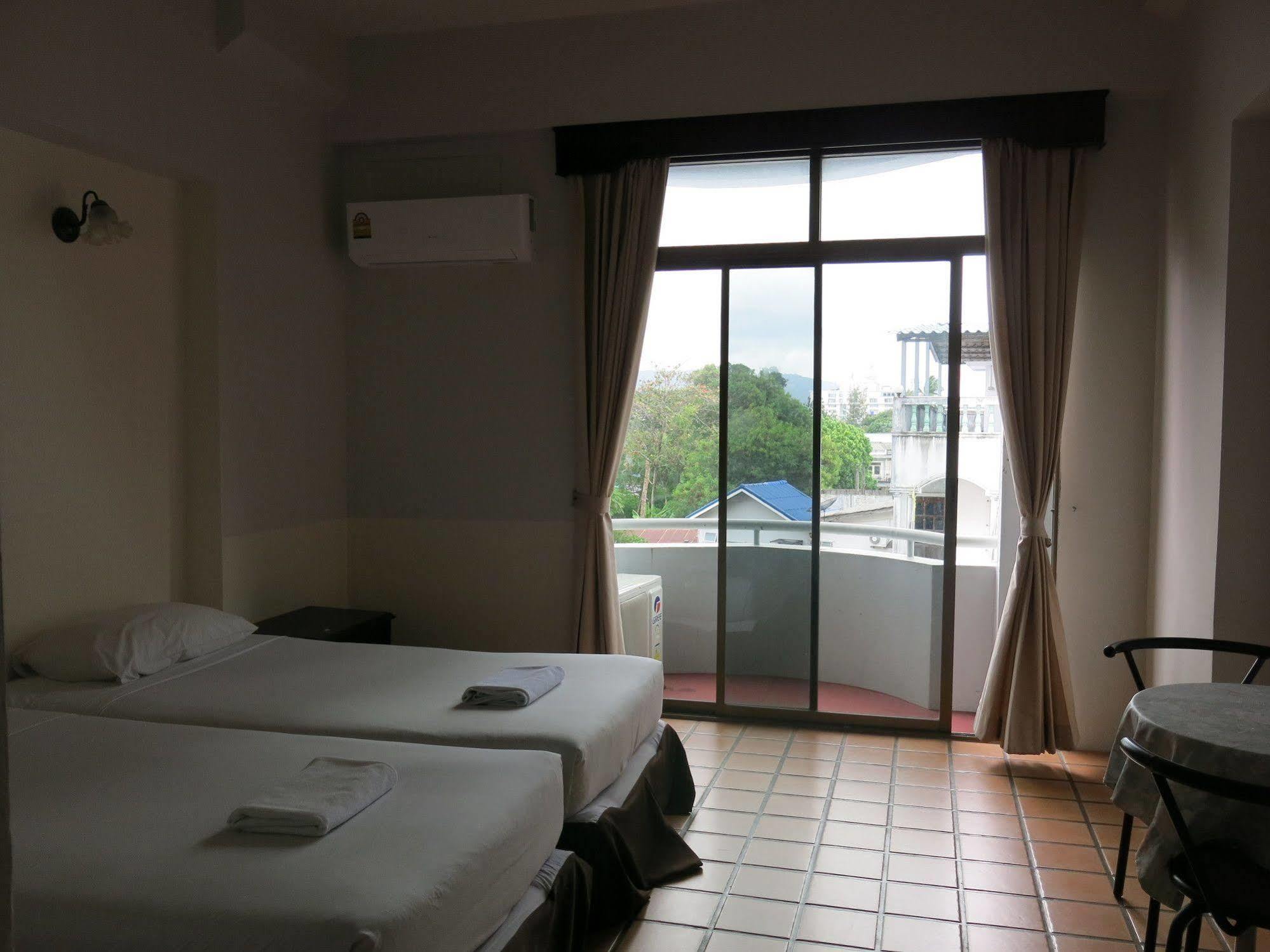 Phuket Rome Place Hotel מראה חיצוני תמונה