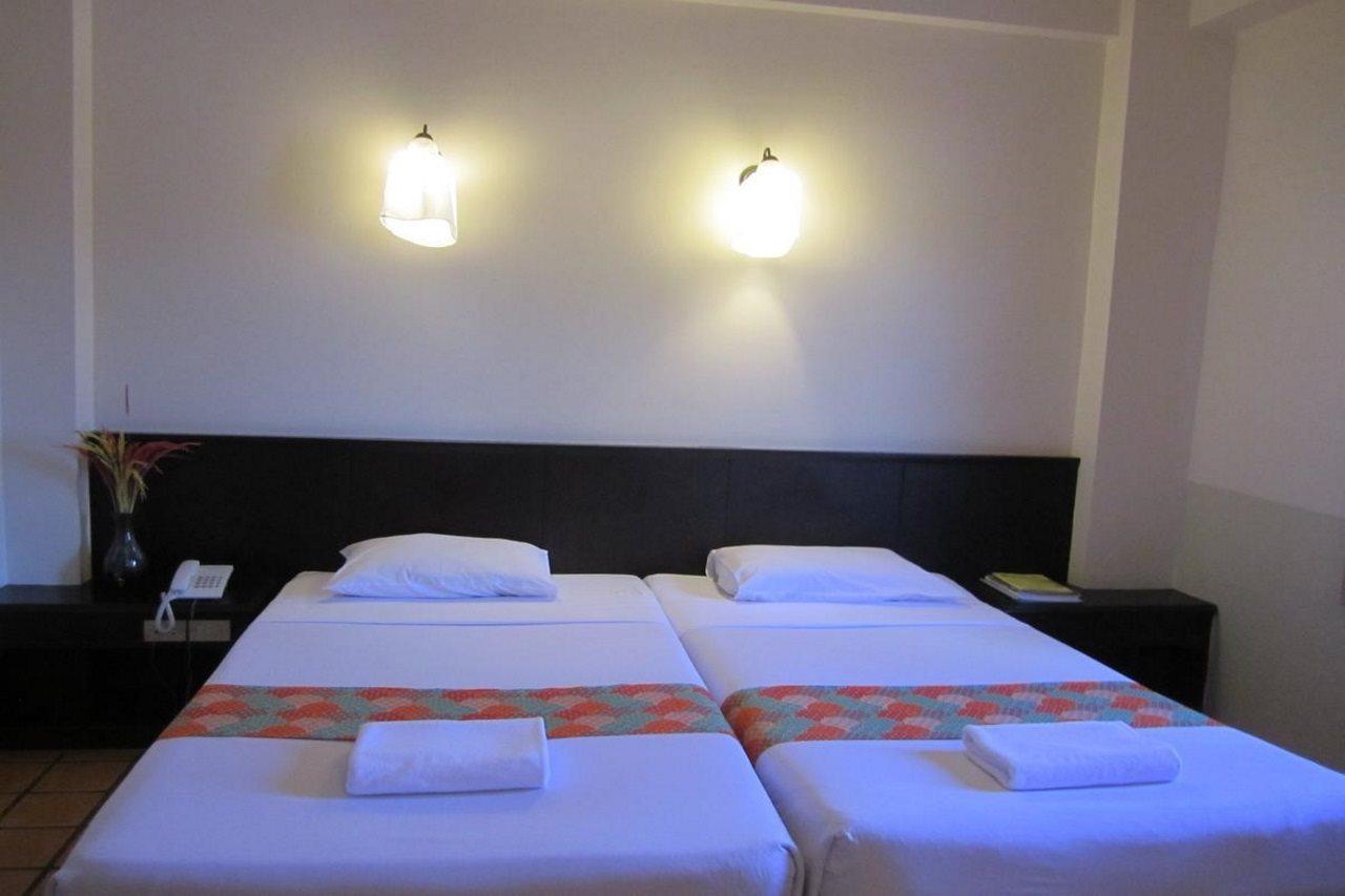 Phuket Rome Place Hotel מראה חיצוני תמונה