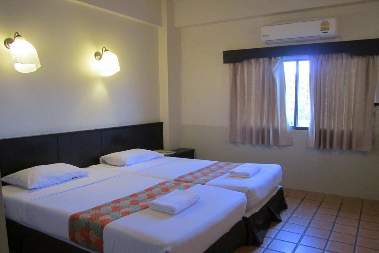 Phuket Rome Place Hotel מראה חיצוני תמונה